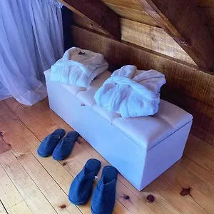  Chalé Refugio Capitao Semente